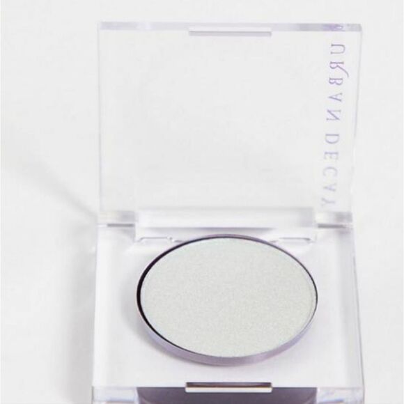 Urban Decay 24/7 Shadow - Picture 7 of 9